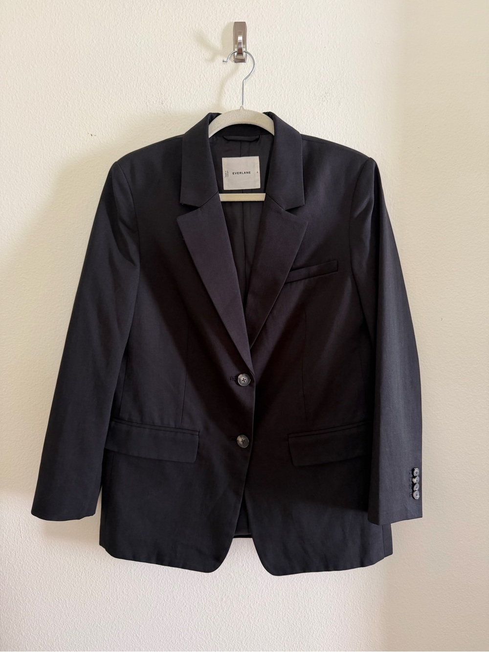Everlane Women’s Black Single-Breasted Blazer